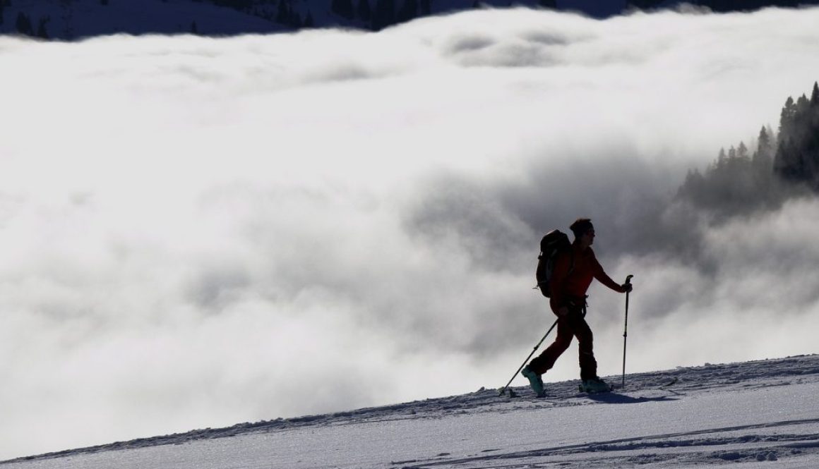 mountains ski silhouette snow 6964409
